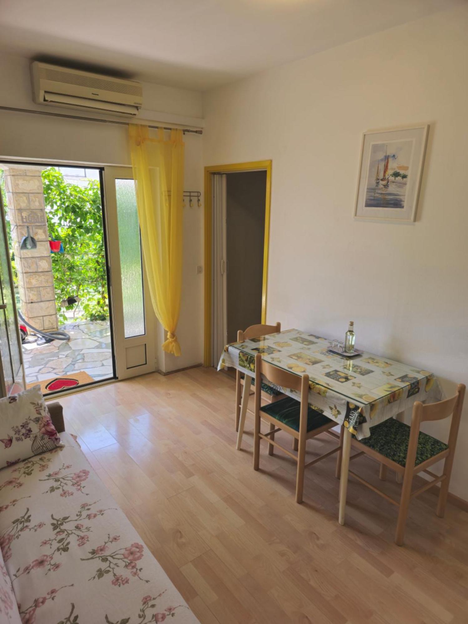 Apartments Vodice Olga Matic Екстериор снимка