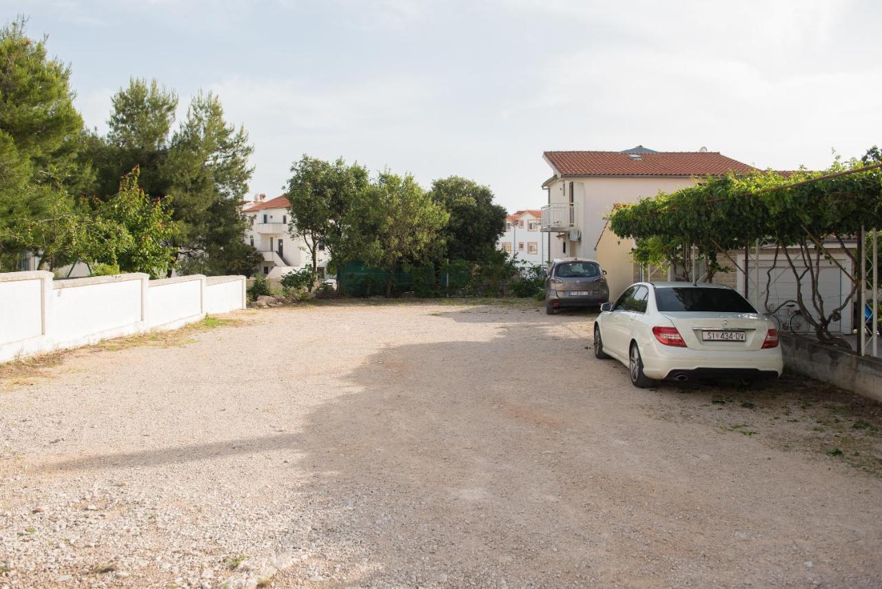 Apartments Vodice Olga Matic Екстериор снимка